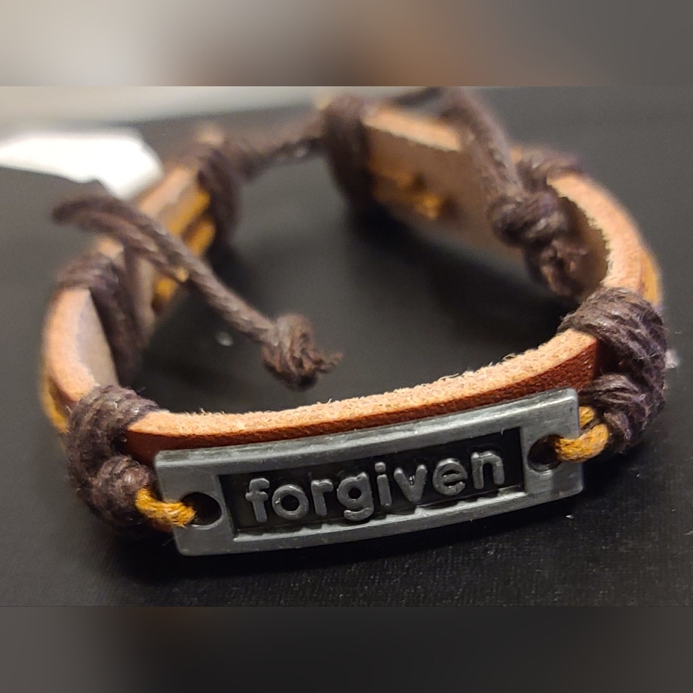 NWT Urban Pull Tie Bracelet Says Forgiven